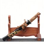 Katana Corta de Colección con Grabado de Dragón - Hoja de Acero al Carbono con Grabado Láser y Acabado Mate